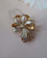 Load image into Gallery viewer, St. Labre Signed Bow Brooch
