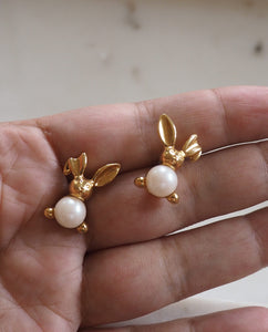 Avon Bunny Pearl Belly Earrings