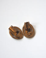 Load image into Gallery viewer, Oval Knot Clip Ons
