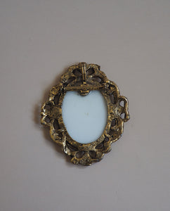 Cameo Flower Brooch/Pendant