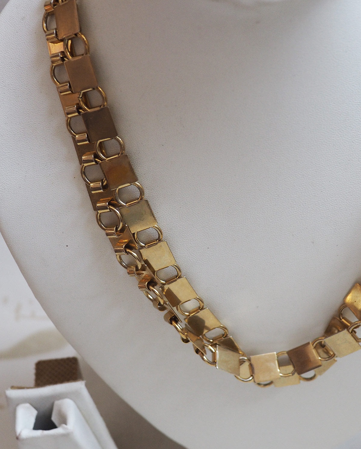 Boxy Gold Tone Chain/Belt