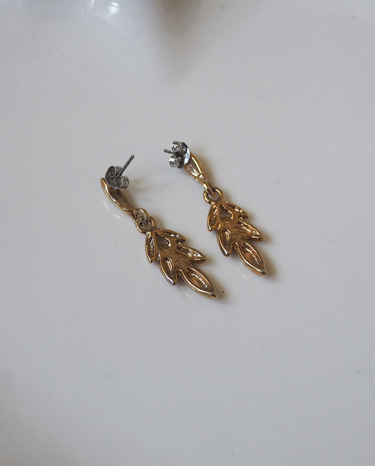 Gold Tone Pierced Earring