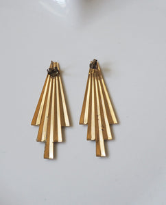 Gold Tone Shimmer Pierced Earrings