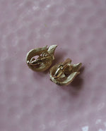 Load image into Gallery viewer, Leaf Floral Clip Ons
