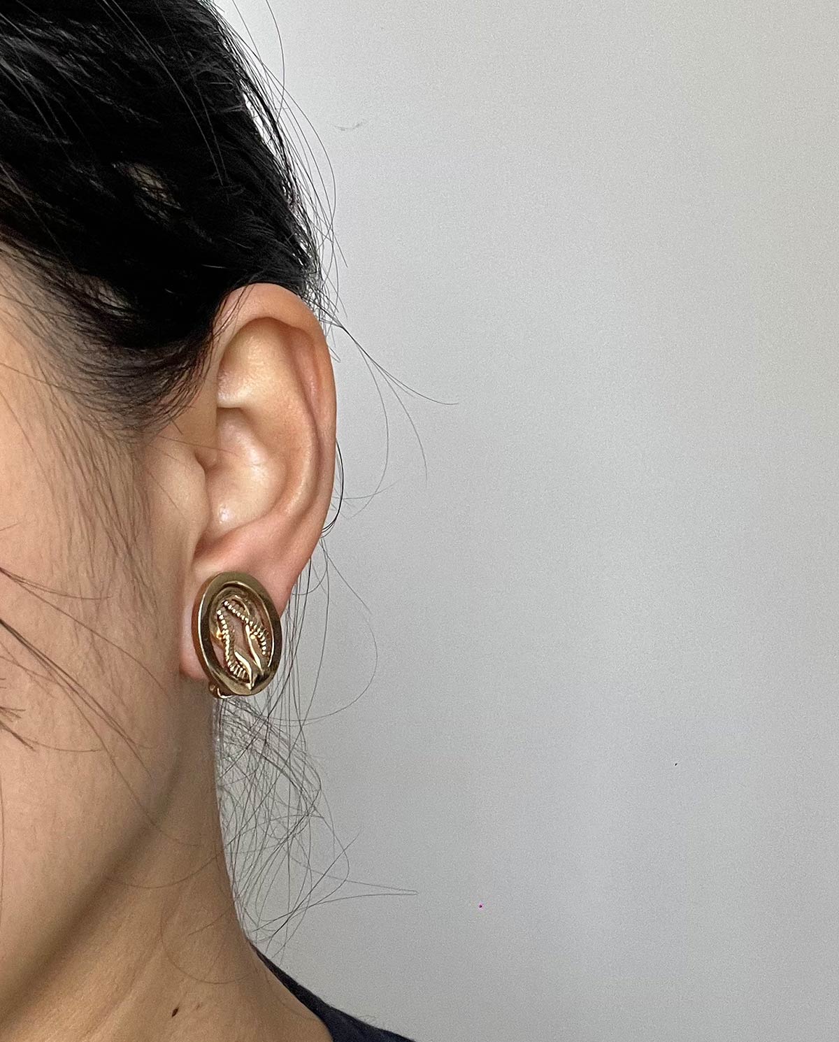 Oval Knot Clip Ons