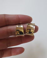 Load image into Gallery viewer, Gold Tone Hoop Clip ons
