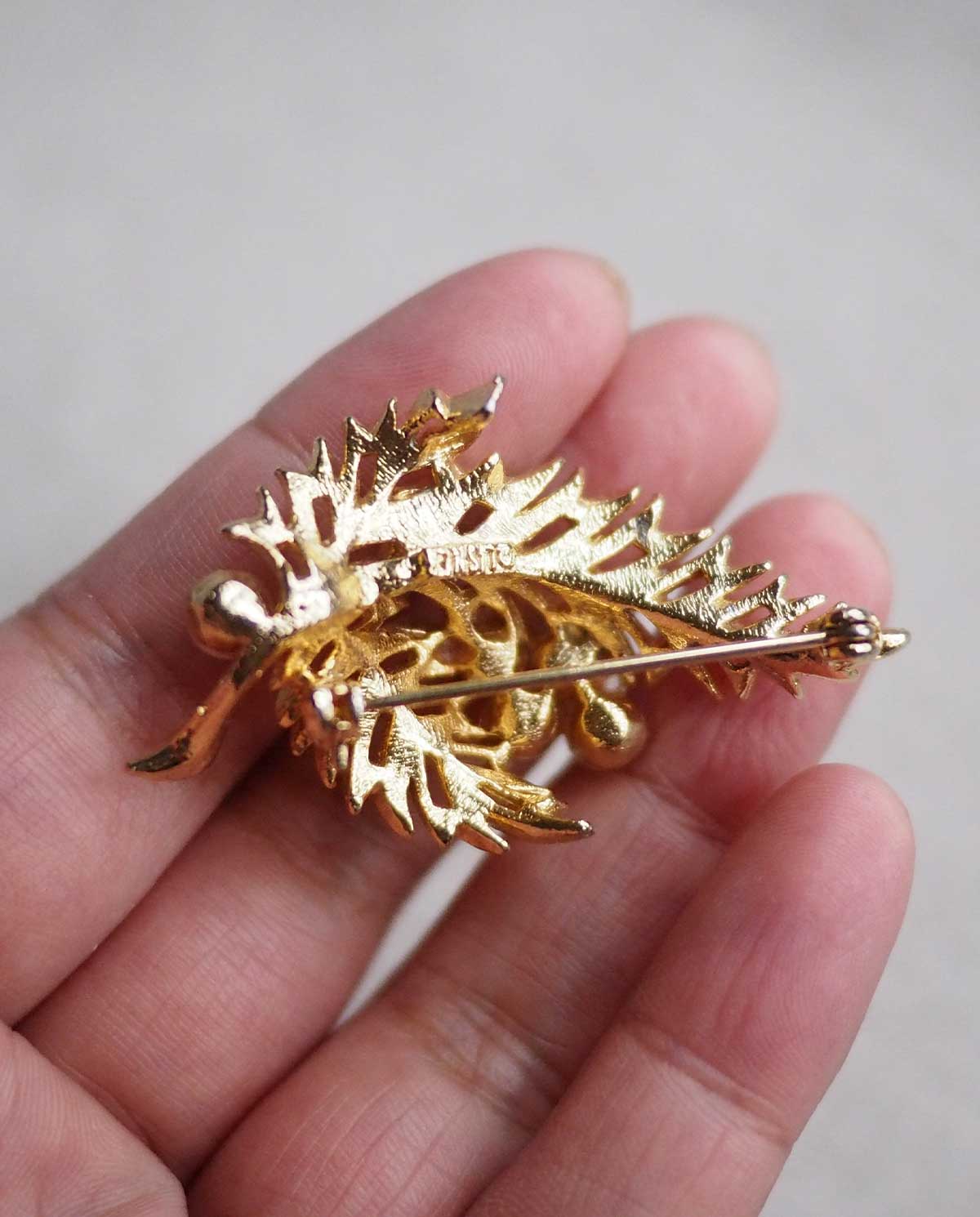 Gold Tone Leaf with Pearl Brooch