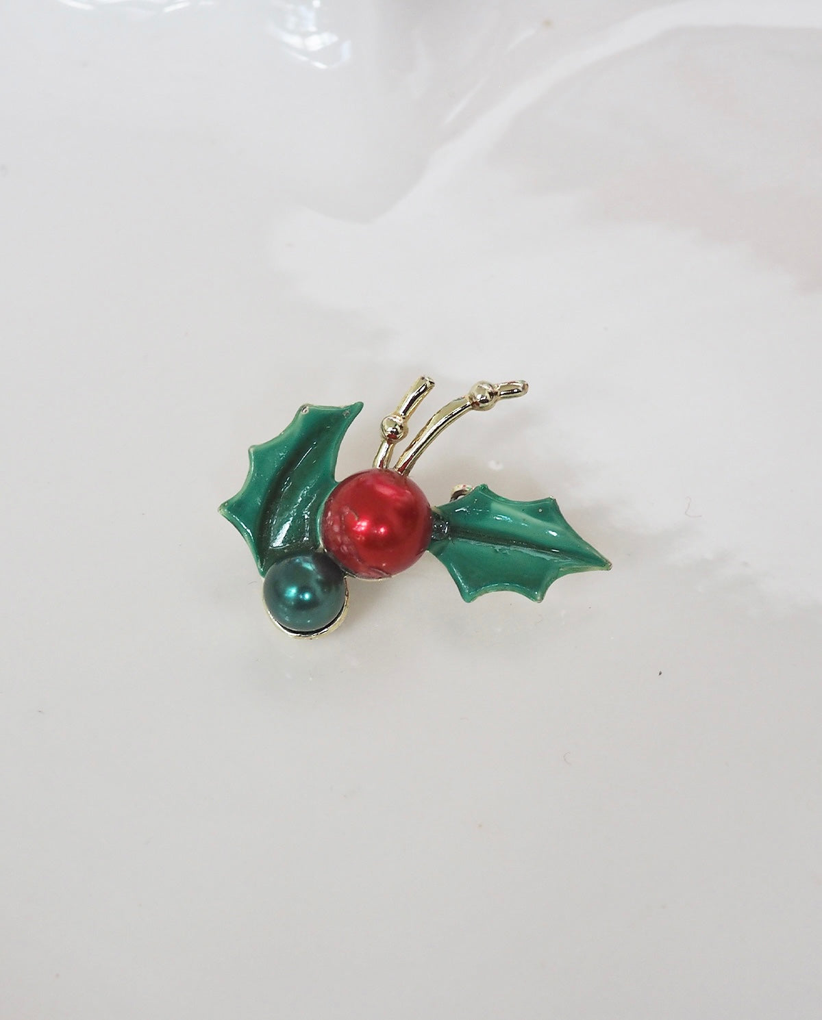 Mistletoe Brooch