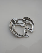 Load image into Gallery viewer, Abstract Shaped Silvertone Scarf Clip
