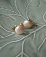 Load image into Gallery viewer, Gold Tone Faux Pearl Clip Screwbacks
