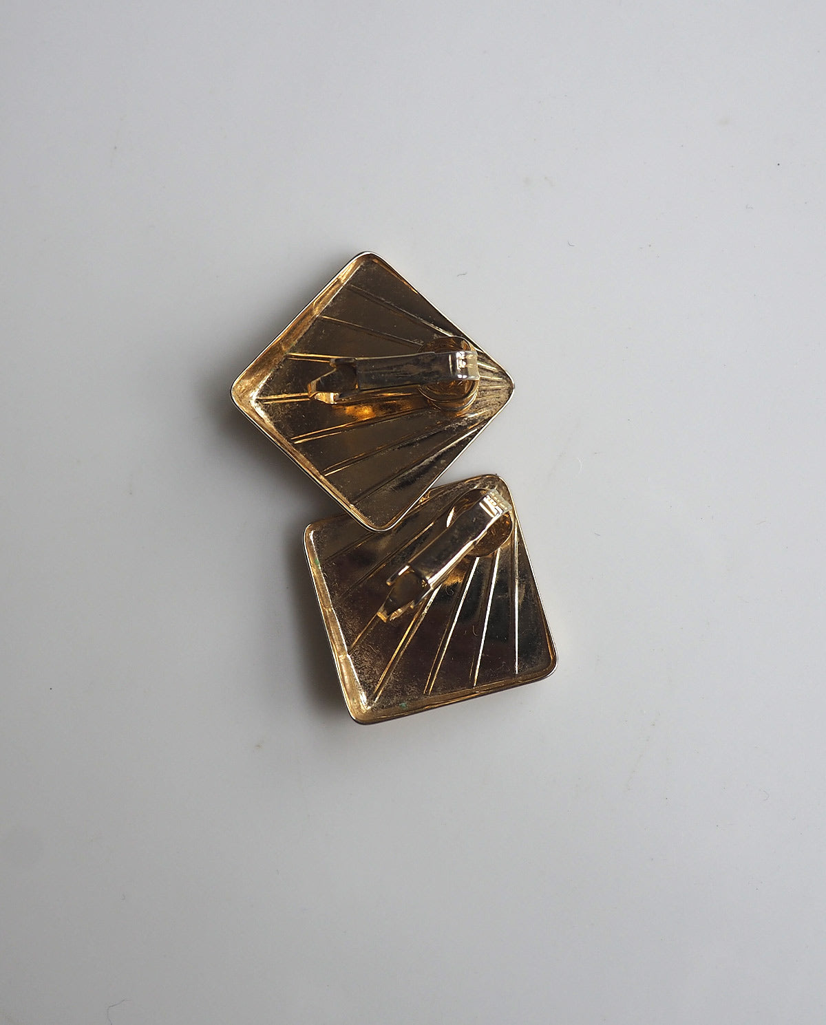 Gold Tone Shell Clip on