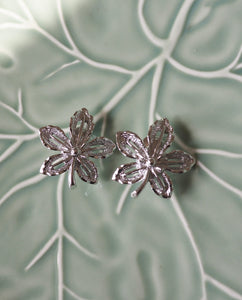 Silver Tone Autumn Leaf Clip Ons