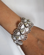 Load image into Gallery viewer, Silvertone Chunky Bracelet
