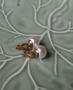 Tiny Gold Tone Faux Pearl Clip Ons